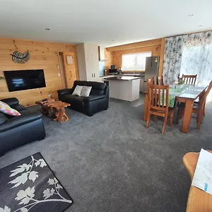  Holiday home Folia Domus Nz, Redwoods, Mbt New Zealand