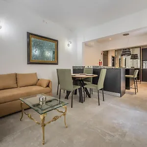  Apartment Traditional 2br Stylish Townhouse With Maltese Balcony - Close To Triton Fountain Valletta, Sliema & Saint Julians
