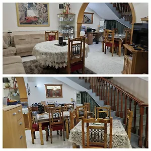  Homestay Saracini's
